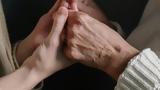 Διπλάσιοι, Πάρκινσον ΄,diplasioi, parkinson ΄