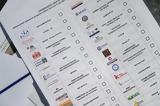 Ανεβαίνει, Πλεύση, ΠΑΣΟΚ,anevainei, plefsi, pasok