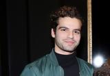 Γιάννης Τσουμαράκης, Δεν, “Δημήτρης Χορν”,giannis tsoumarakis, den, “dimitris chorn”