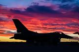 Ποιος, F-16, Ρουμανία, 4μηνο,poios, F-16, roumania, 4mino