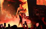 Katy Perry, Γλίτωσε,Katy Perry, glitose