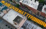 Πέντε, Τζορτζ Φλόιντ, Black Lives Matter,pente, tzortz floint, Black Lives Matter
