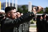 Παραμύθια …Ανθυπολοχαγούς,paramythia …anthypolochagous