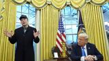 Ο Ίλον, Τραμπ, Πρώτο Κολλητό,o ilon, trab, proto kollito