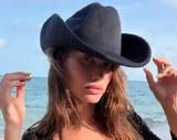 Hailey Bieber, -και -,Hailey Bieber, -kai -