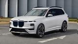 BMW X7,