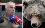 – Συγκλονίζει,– sygklonizei