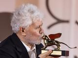 Pedro Almodóvar, Πικρά Χριστούγεννα,Pedro Almodóvar, pikra christougenna
