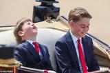 Trooping, Colour, Λούις,Trooping, Colour, louis