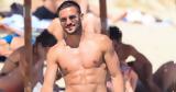 Showbiz Report |, Τριανταφυλλίδου, Ζουγανέλη, Μύκονο,Showbiz Report |, triantafyllidou, zouganeli, mykono