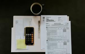 Tax Filing Progress, Greece Reaches 86, Calls, Minor Extension