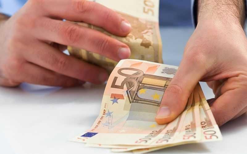 Ποιοι και πώς θα πάρουν το μπόνους των 10.000 ευρώ για μόνιμη εγκατάσταση  στον Έβρο - poioi kai pos tha paroun to bonous ton 10.000 evro gia monimi  egkatastasi ston evro