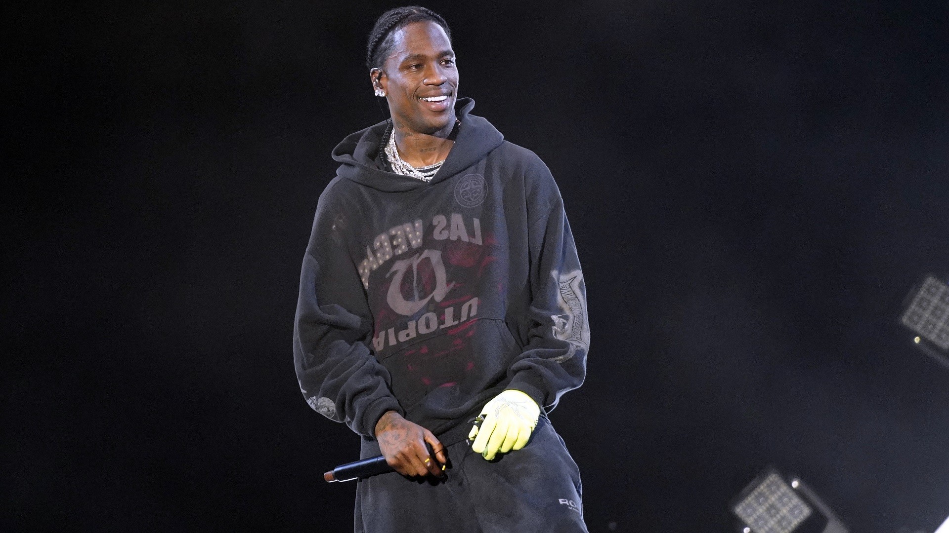 Scott Raper «The Odyssey»: Η εμφάνιση-έκπληξη του ράπερ Travis Scott στην ...